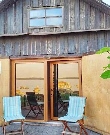 Apartament Summerhouse Only Few M From The Sea, With Sauna! Käsmu