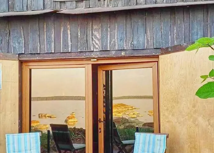 Korter Summerhouse Only Few M From The Sea, With Sauna! Kasmu